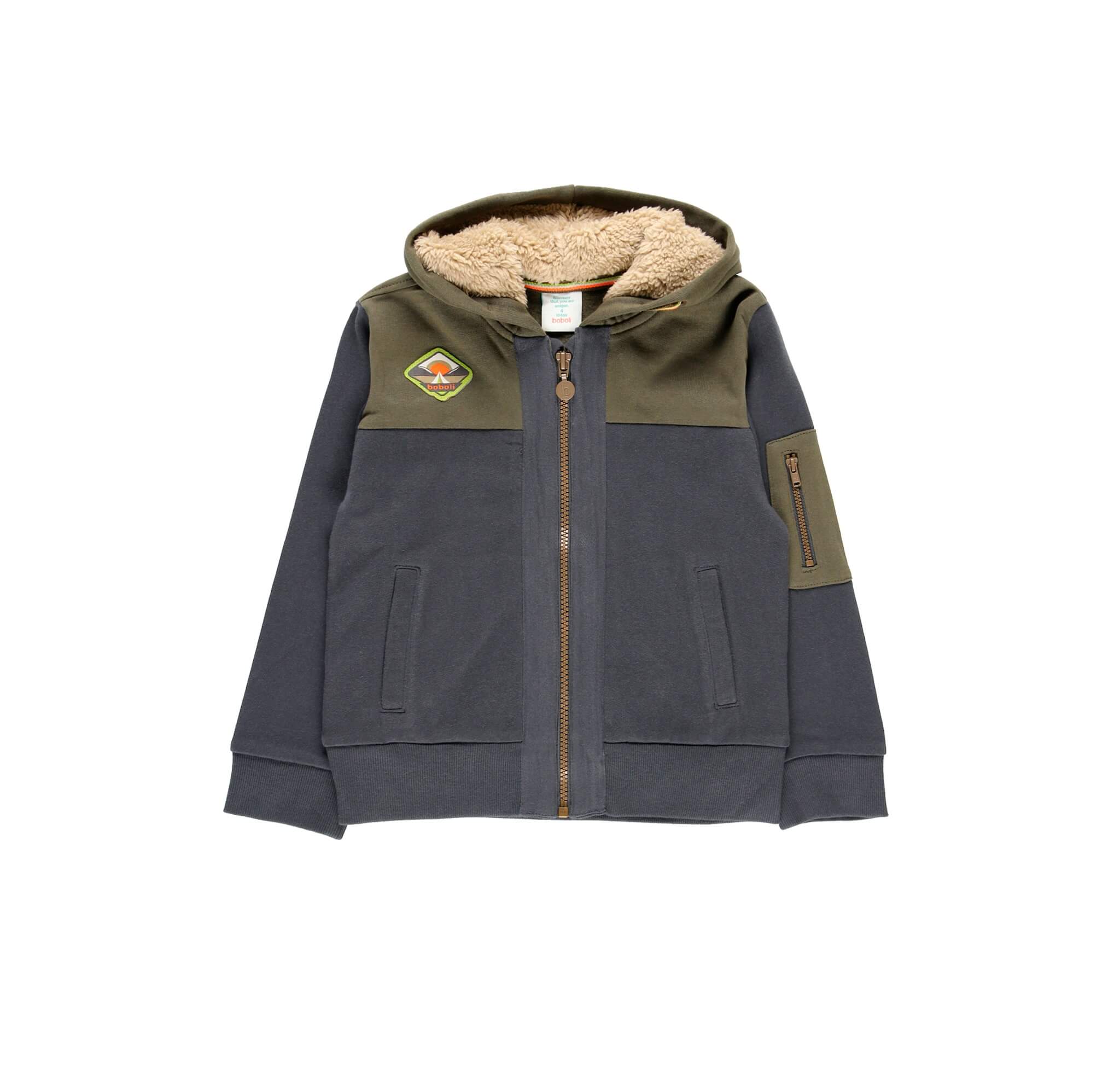 Poiste tumesinine kapuutsiga pusa Boboli