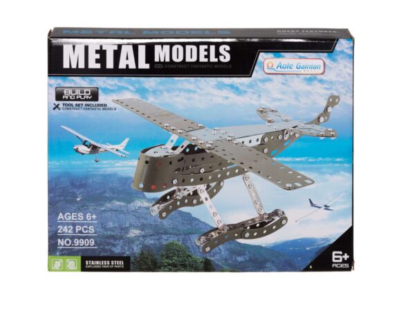 Metallist lennuki mudeli ehitamine 242tk