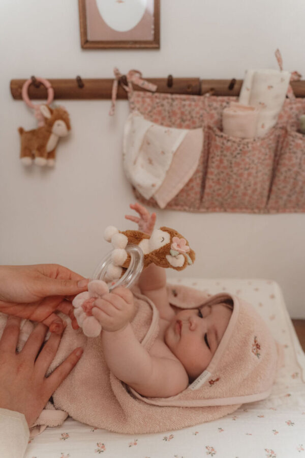 Litlle Dutch kõristiga metskits