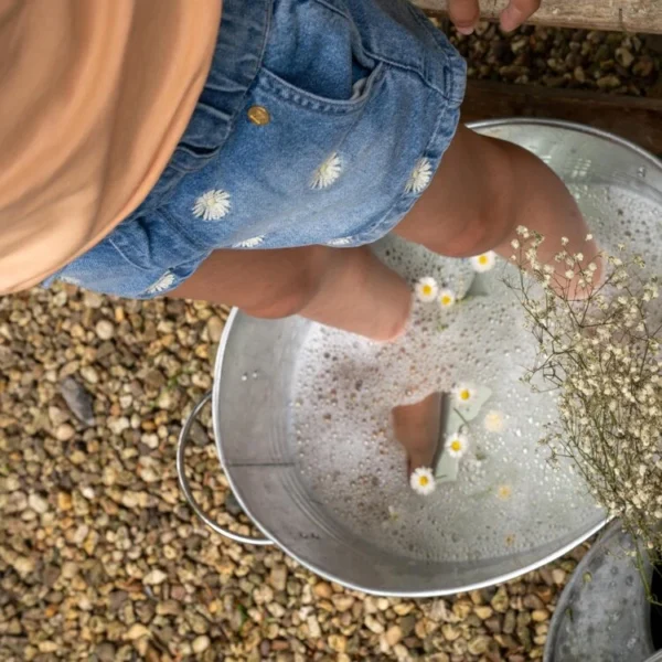 Koko Noko tüdrukute lühikesed teksapüksid lilledega